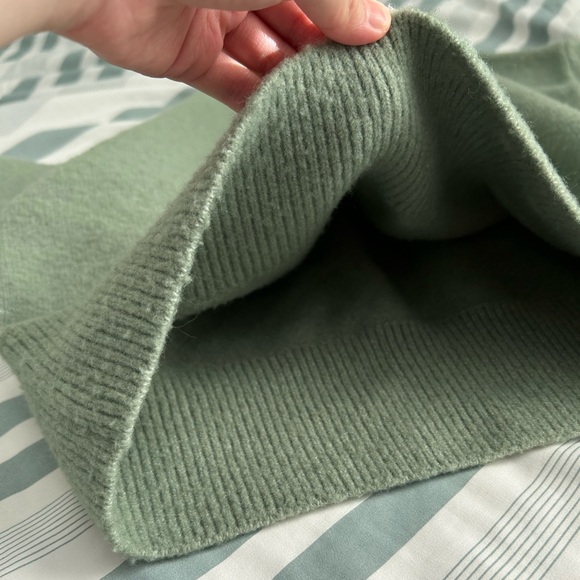 & Other Stories cropped mock neck sweater - Picture 5 of 5